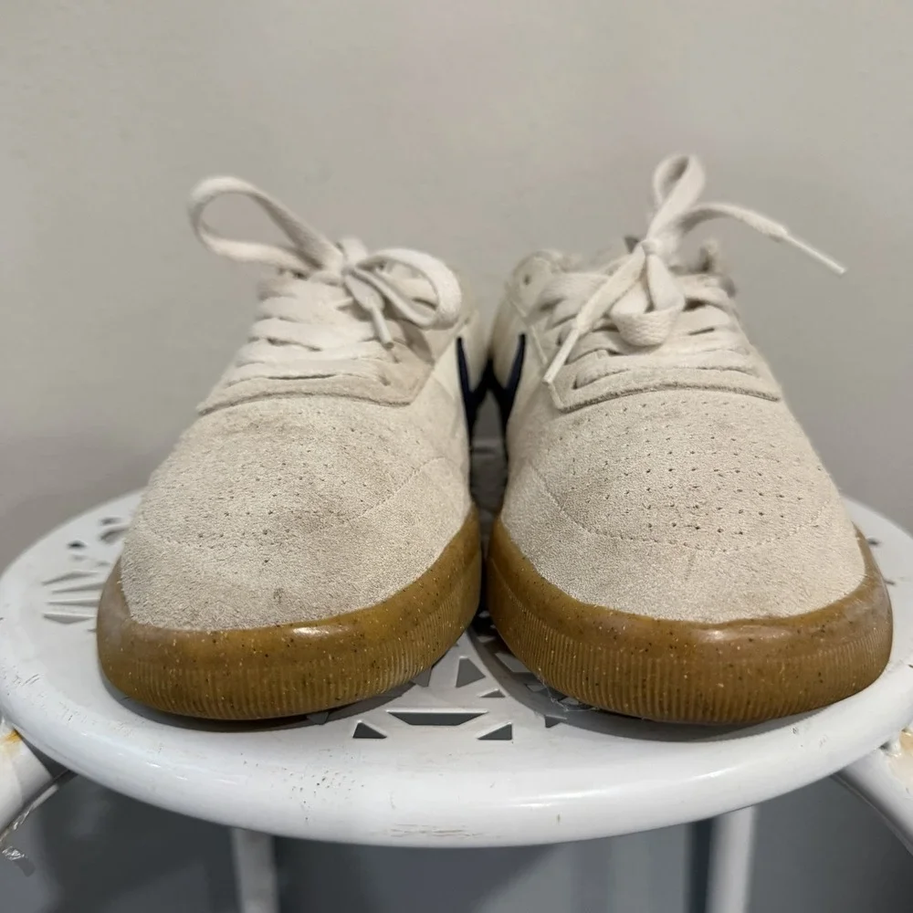 Nike good used